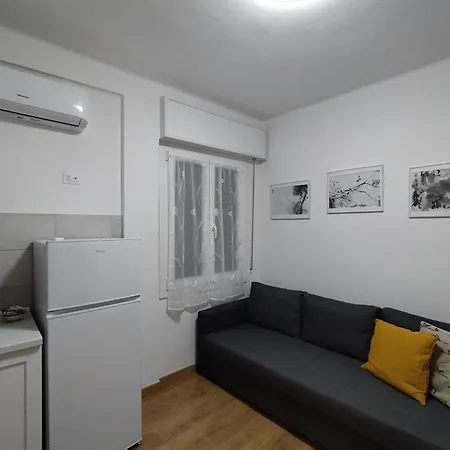Sunny House - Ariston In 3 Minuti * Sanremo
