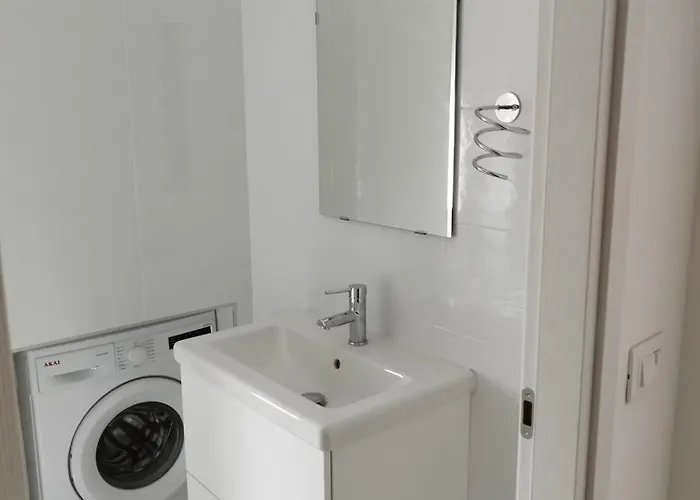 Sunny House - Ariston In 3 Minuti דירה